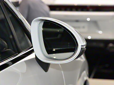 2026�� Cayenne Coup�� 3.0T