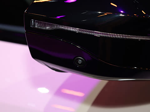 2025�� M50 xDrive