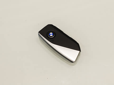 2026�� 525i M�˶���װ