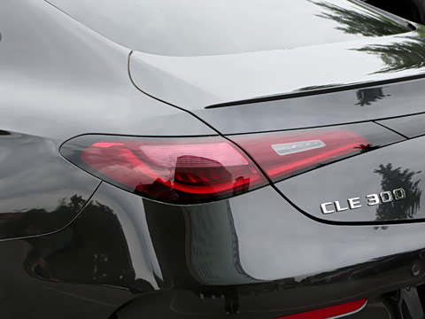 2026�� �Ŀ� CLE 300 4MATIC �����ͽ��ܳ�