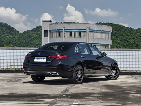 2026�� �Ŀ� C 260 L