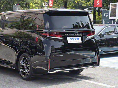 2025�� �ʹ� ˫�� 2.5L ī���