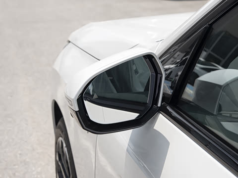 2025�� xDrive30L ������ M�˶���ҹ��װ