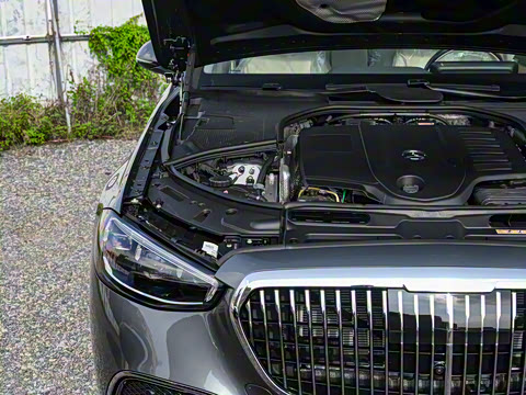 2025�� �Ŀ� S 480 4MATIC