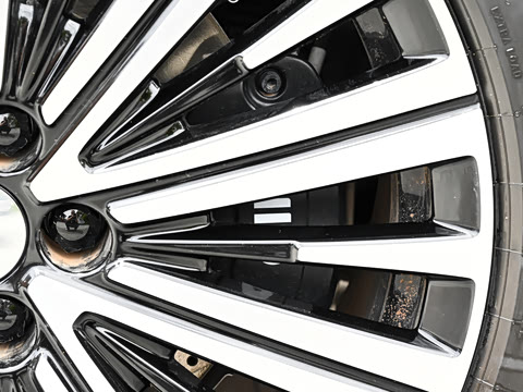 2026�� 102kWh �����е�������