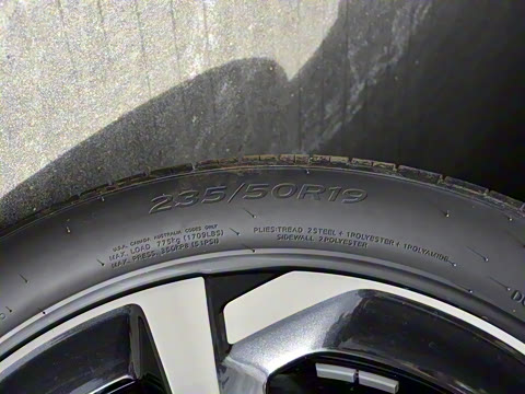 2025�� quattro 45�����ذ� 45TFSI quattro ʱ�ж�����