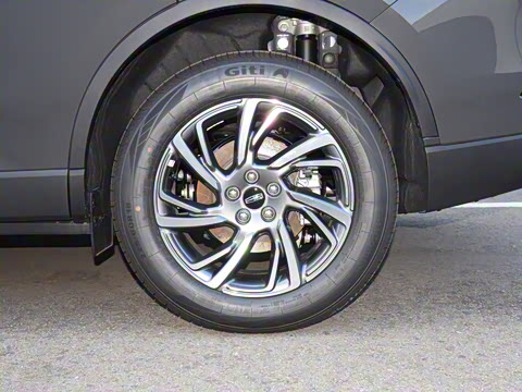 2025�� 2.0T ����������