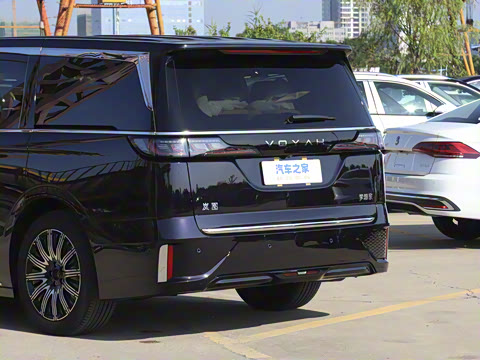 2025�� EV ����׿Խ������