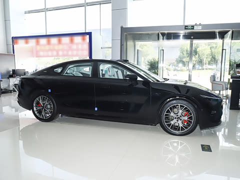 2027�� ���� 302 Max�����״��