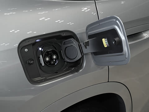 2025�� eDrive25L M�˶���װ