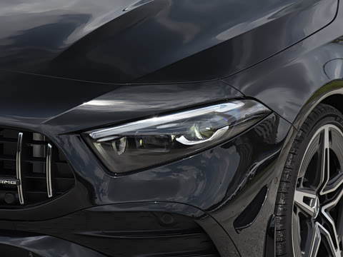 2026�� �Ŀ� AMG A 35 4MATIC