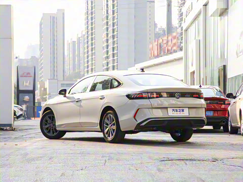 2026�� ���L 300TSI �趯��