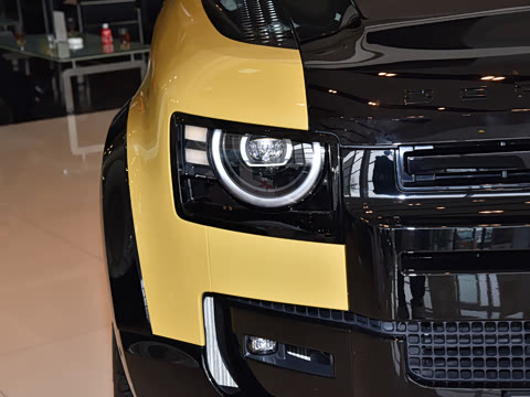 2026�� 110 3.0T P400 TROPHY������