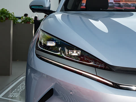 2025�� EV 545KM������