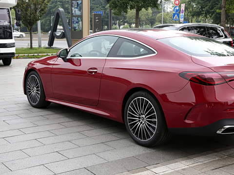 2026�� �Ŀ� CLE 300 4MATIC �����ͽ��ܳ�