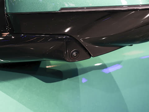 2027�� 40L
