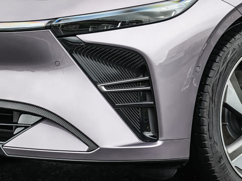 2027�� ���� 860 Max�����״��
