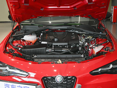 2026�� 2.0T 280HP VELOCE ������