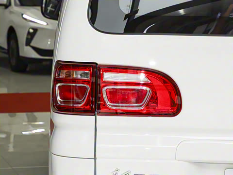 2025�� 410km Ӫ�˰��׼�� 9��