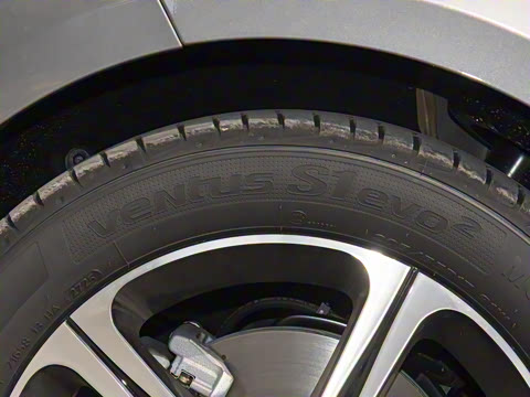 2025�� �Ŀ� A 200 L ʱ����