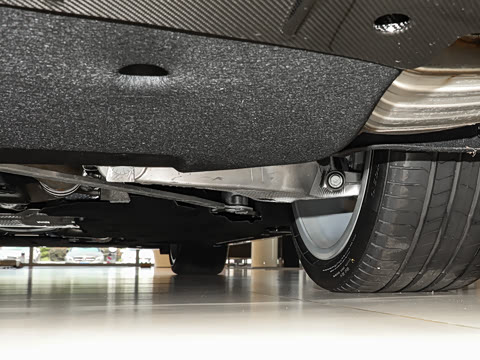 2024�� 4.0T GT V8