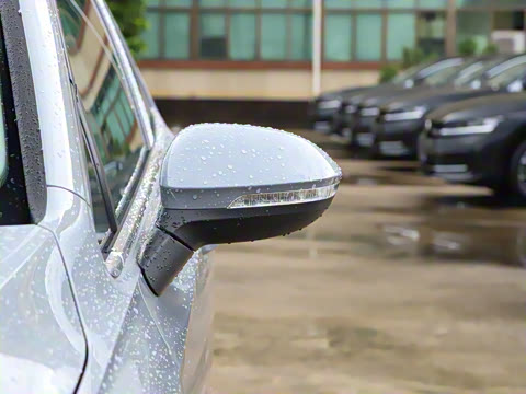 2026�� 300TSI Pro