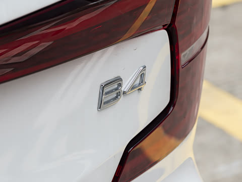 2027�� B4 ��Զ������