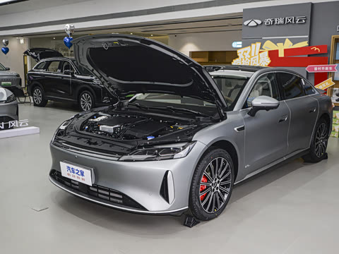 2025�� ��� �����۷��