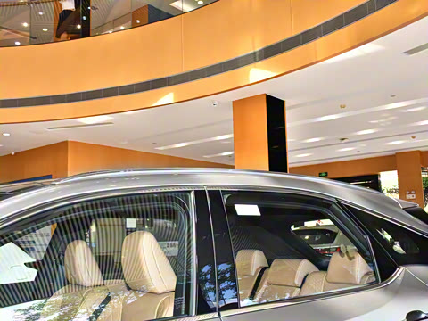 2026�� 350h ����������