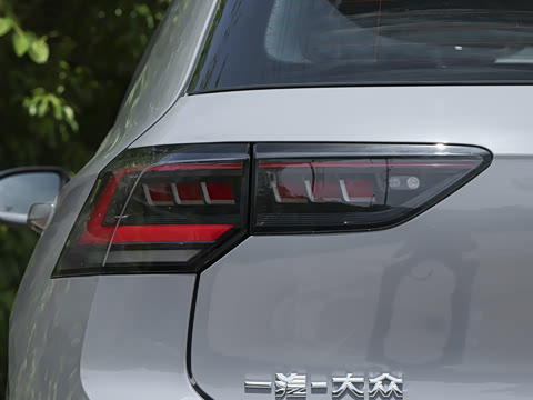 2026�� 380TSI DSG GTI