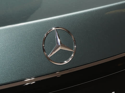 2027�� S 680 4MATIC