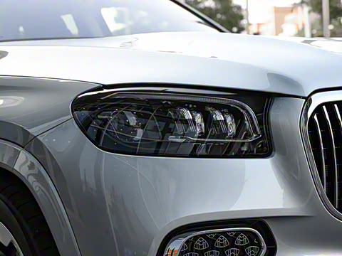 2026�� GLS 480 4MATIC ���ݰ�