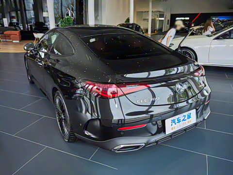 2025�� CLE 300 4MATIC �����ͽ��ܳ�