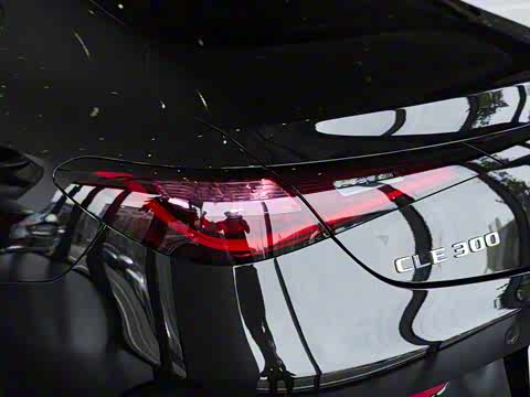 2025�� CLE 300 4MATIC �����ͽ��ܳ�