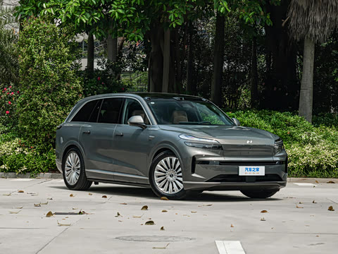 2026�� Ultra+ ������