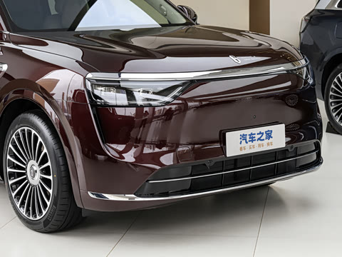 2025�� ���� Ultra�� 53.4kWh 6���� (896�߼����״