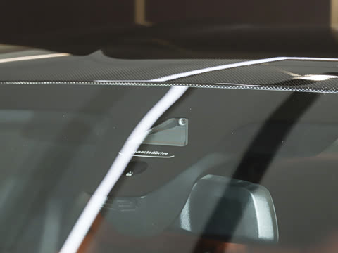 2022�� 840i ˫�Ž��ܳ� M�˶���װ