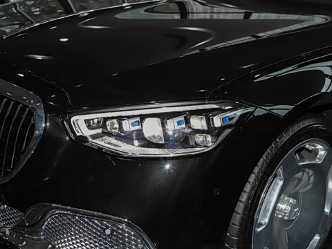 2026�� S 680 4MATIC