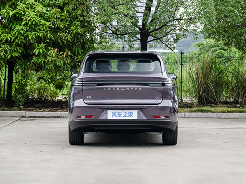 2027�� 660������
