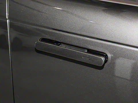 2025�� 3.0 L6 400PS �䷶�ӳ���