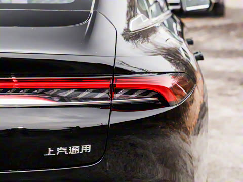 2025�� ������