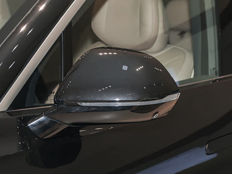 2025�� Pro ������