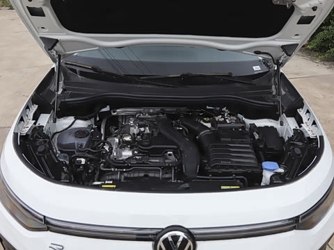 2026�� �Ŀ� ̽��L 300TSI ������Ӣ