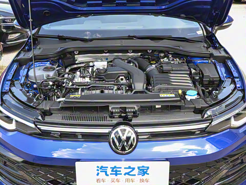 2025�� �Ŀ�� 300TSI R-Line