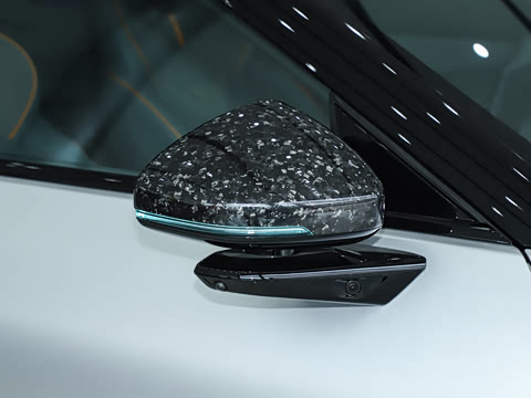 2025�� 750 �������� Ultra