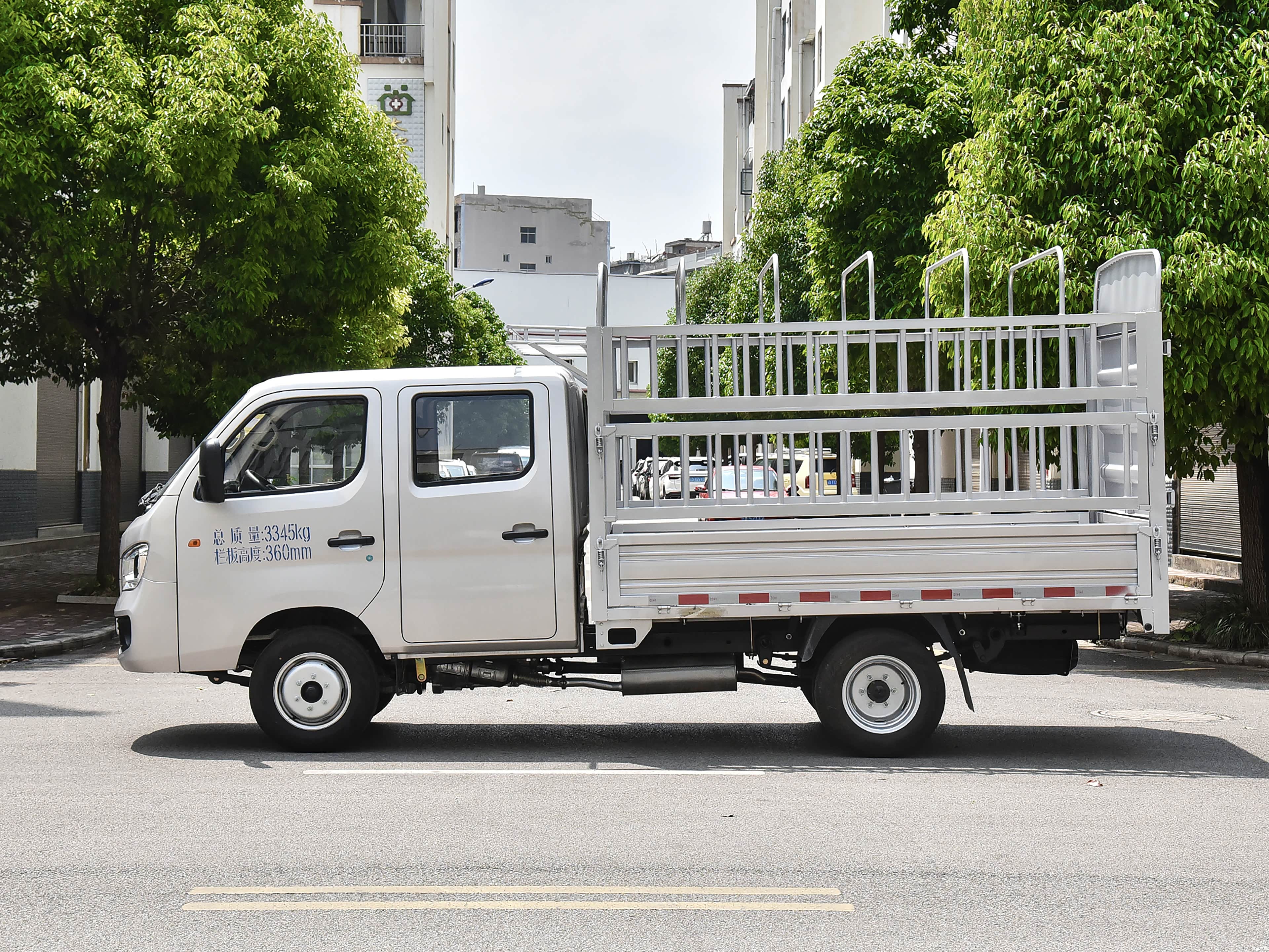 Changan D3, миниатюра 4