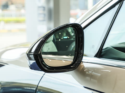 2025�� 102kWh ��ƽ���ر��