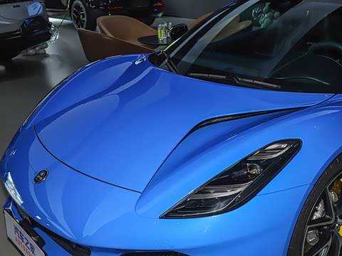 2025�� 2.0T DCT Turbo SE