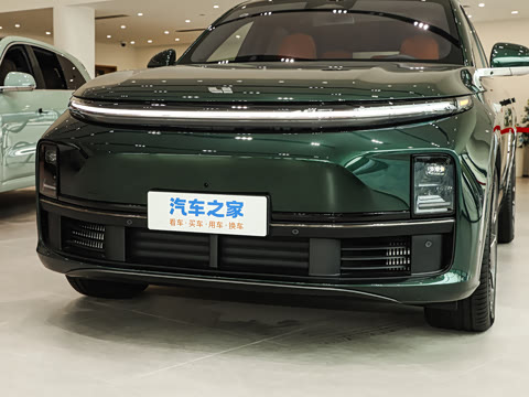 2025�� Max ���ܻ��°�