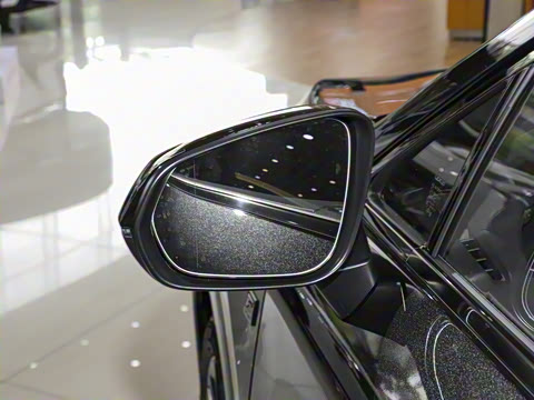 2026�� 500h ����F SPORT Performance